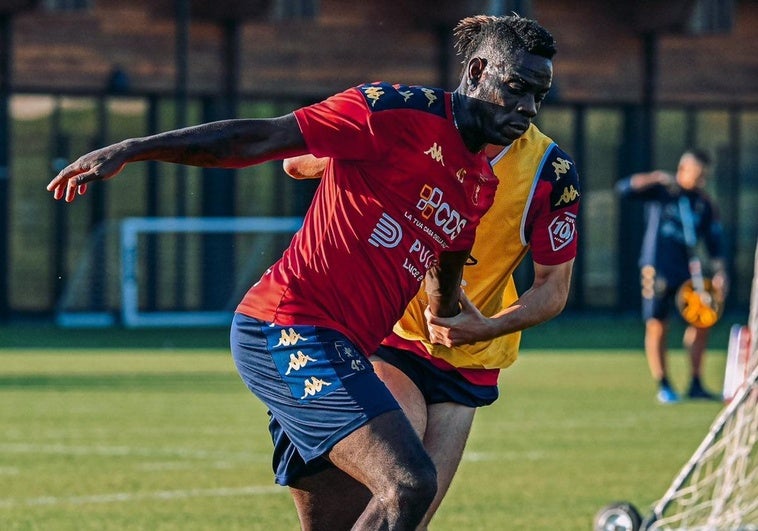 Mario Balotelli deshoja la margarita: su respuesta a fichar por el Real Murcia, inminente